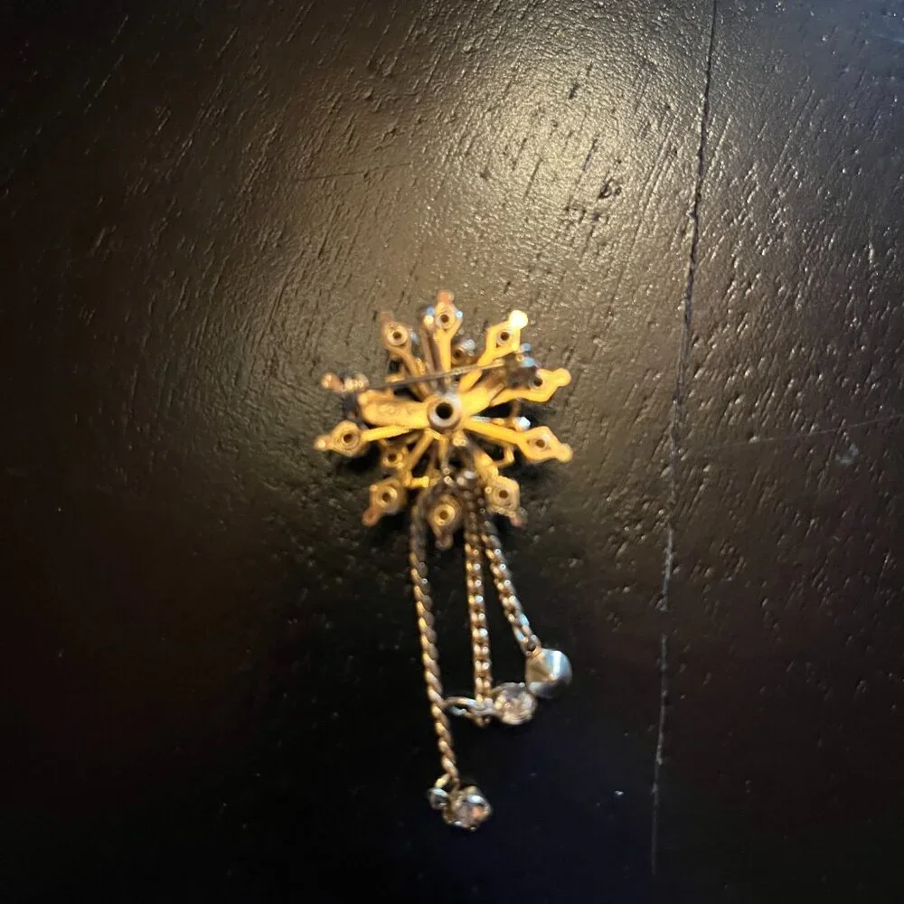 Vintage Coro Green and White Rhinestone Dangling Brooch Gold Tone